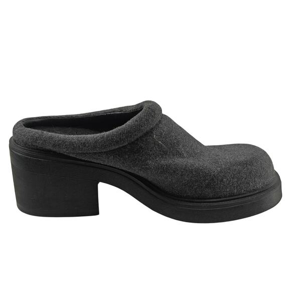 Mules Womens Size 6.5 M Gray Flat Platform Clogs Preppy - Picture 3 of 6